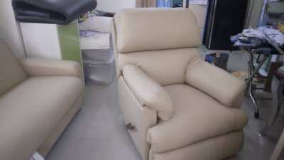 u202607122106215c9efc2 - https://ร้านซ่อมโซฟามูมู่เฟอร์นิเจอร์.com | มูมู่ เฟอร์นิเจอร์ รับสั่งทำ รับซ่อม โซฟา เบาะ เก้าอี้ บุผนัง หัวเตียง ผ้า หนังแท้ หนังเทียม