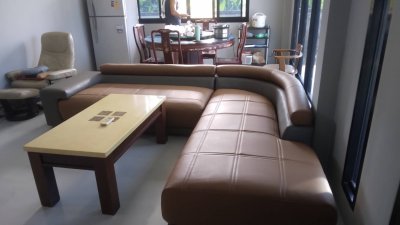 u2026071221070598aa252 - https://ร้านซ่อมโซฟามูมู่เฟอร์นิเจอร์.com | มูมู่ เฟอร์นิเจอร์ รับสั่งทำ รับซ่อม โซฟา เบาะ เก้าอี้ บุผนัง หัวเตียง ผ้า หนังแท้ หนังเทียม